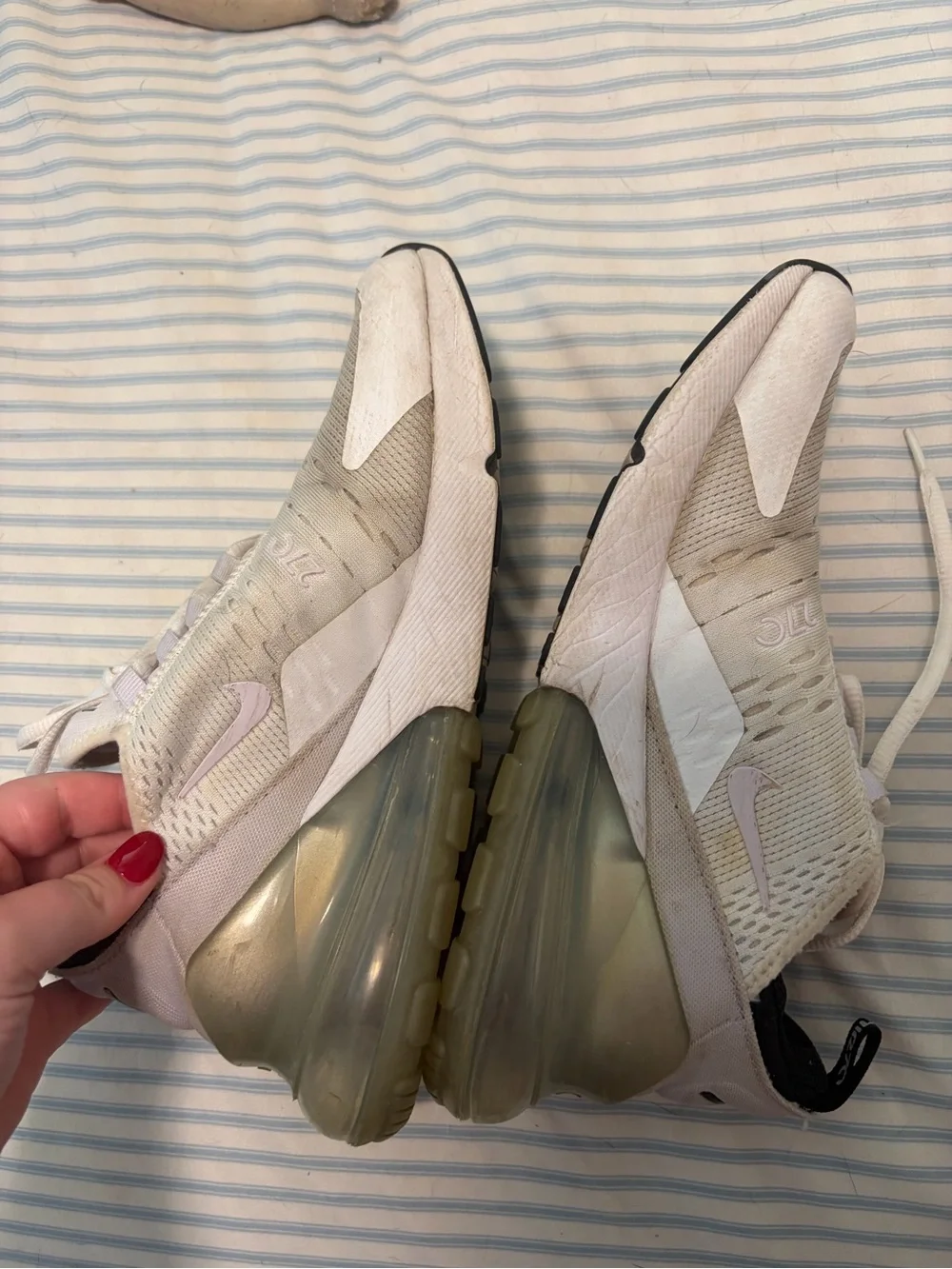 Women's Nike air max 270